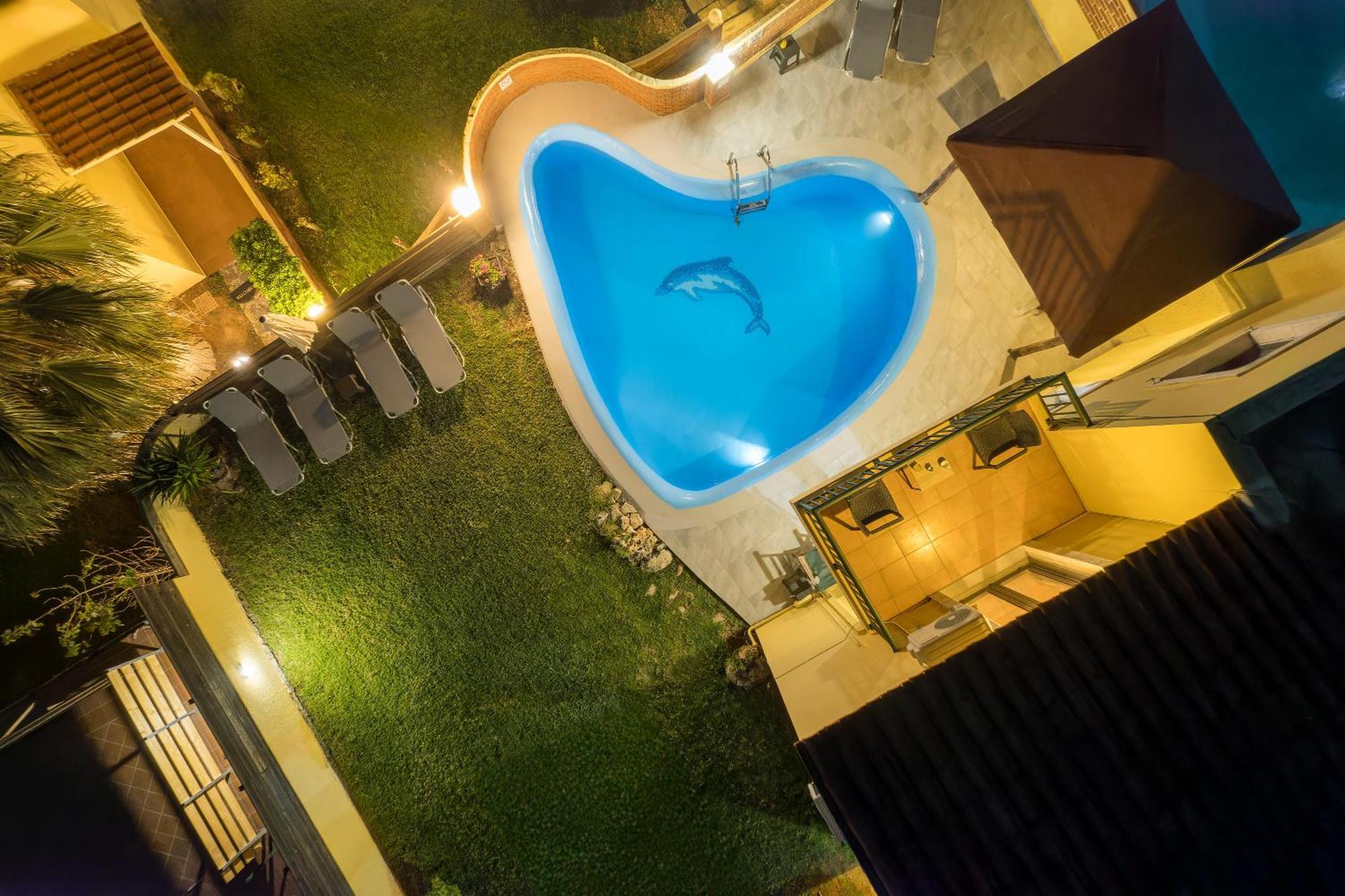 Renia'S Villas Hersonissos  Dış mekan fotoğraf